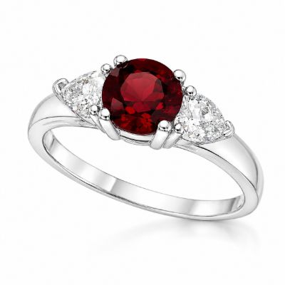 Picture of 3 STONE. RED 5.5ctr, 2x HEART